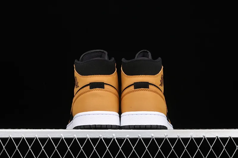 All categories Air Jordan Jordan series basketball shoes Air Jordan 1 Mid G version pure original Air Jordan 1 Mid AJ1 Joe 1 wheat color China basketball shoes DB5453-700